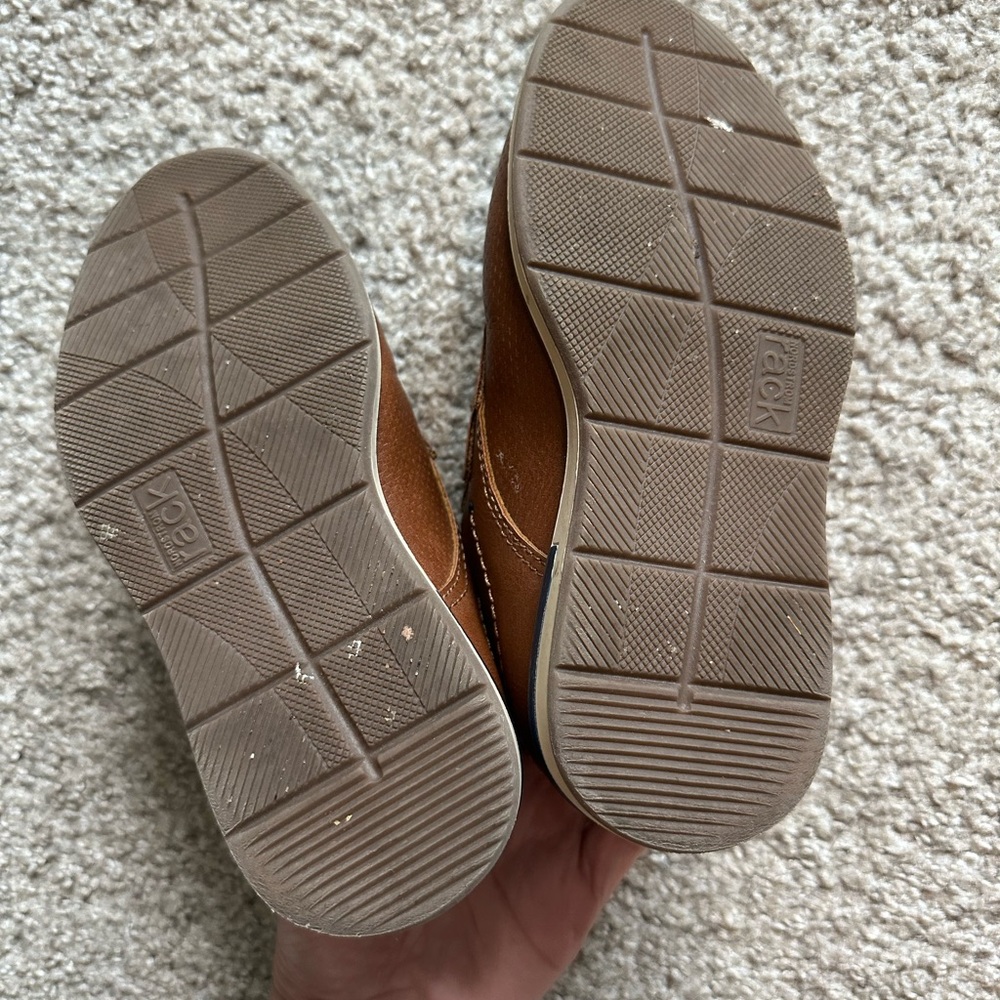 Boys Brown Dress Shoes - Picture 3 of 4